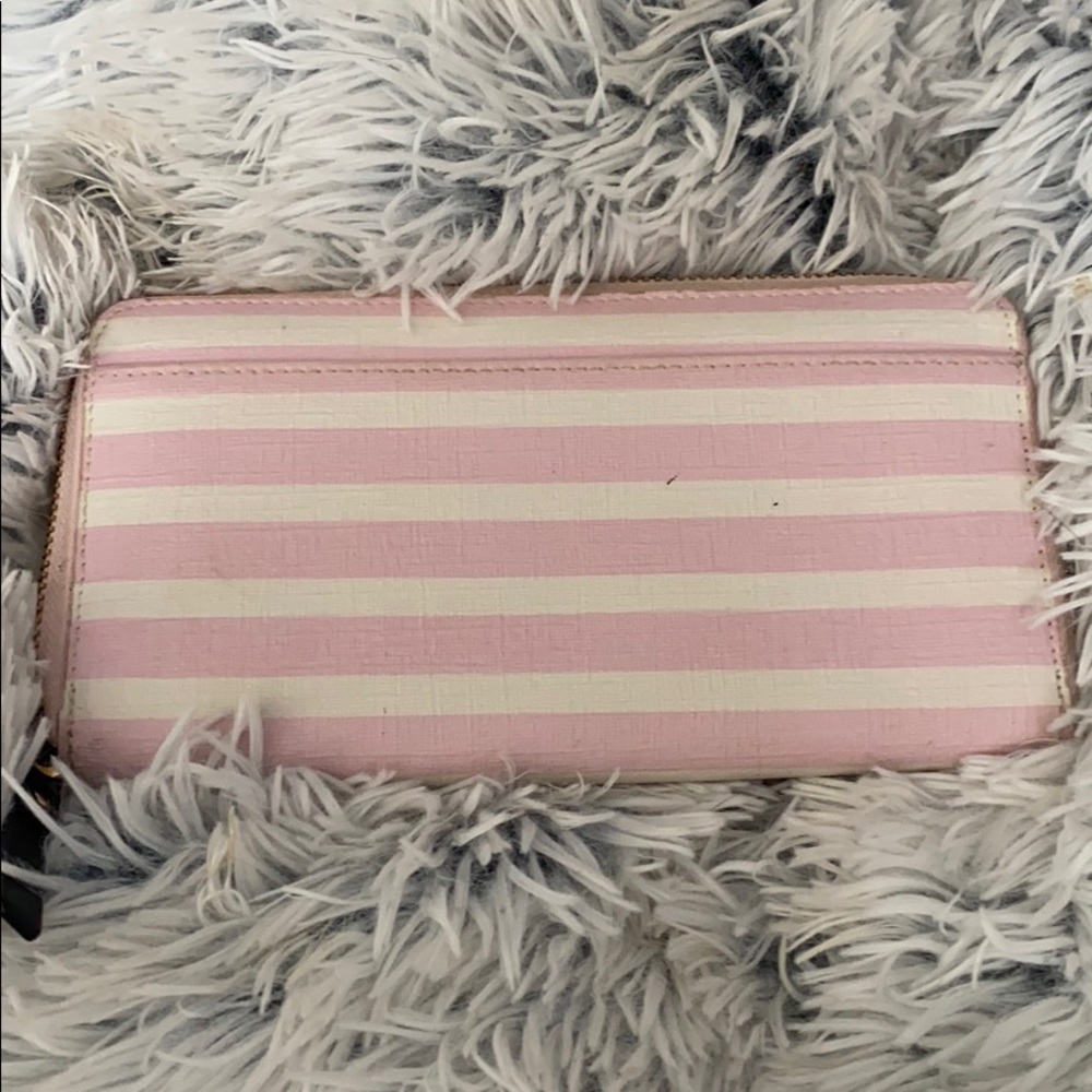 Kate spade wallet - Picture 2 of 9